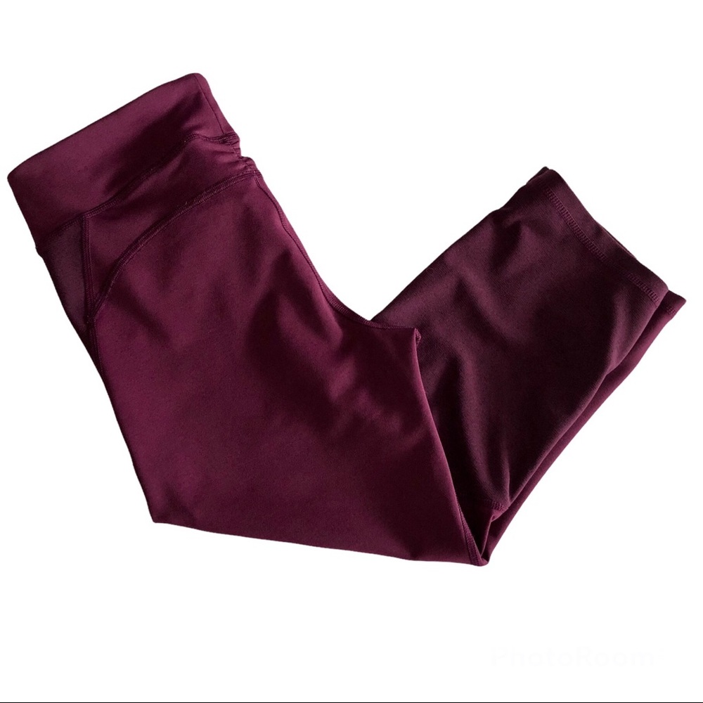 Live Love Dream Women’s Large Leggings Cropped Maroon Red Good Butt Flattering